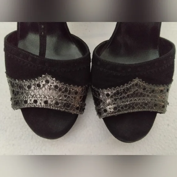 Gucci Black and Silver Women's Shoes - Picture 8 of 15